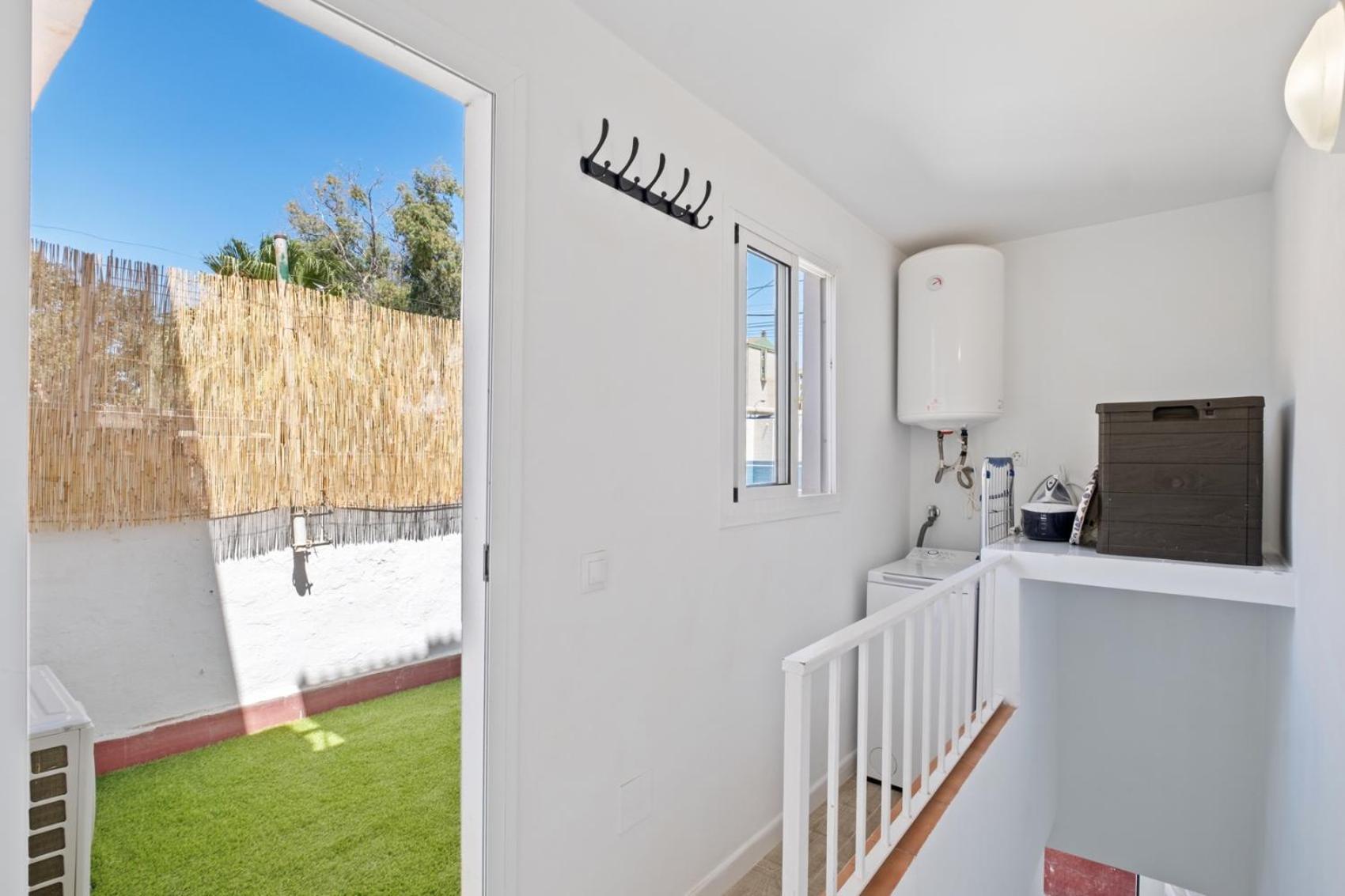 Apartamento En La Playa Con Terraza Málaga Esterno foto