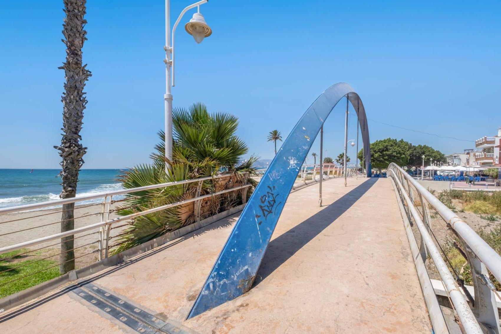 Apartamento En La Playa Con Terraza Málaga Esterno foto